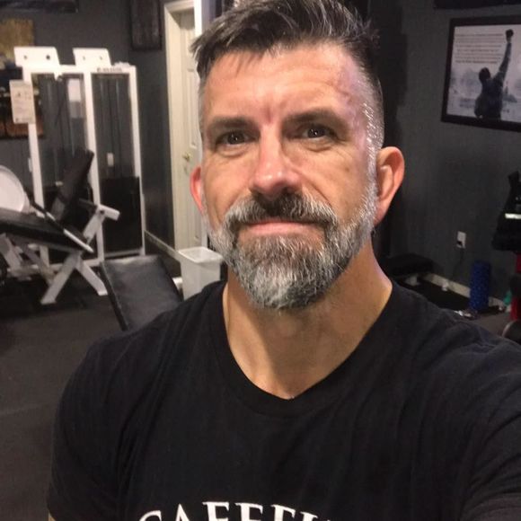 Meet your Posher, Robert - Picture 1 of 1